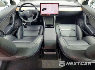 Zdjęcie 8 z 13 samochodu: 2018 TESLA MODEL 3 VIN:5YJ3E1EB1JF131827 - miniatura