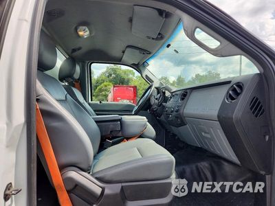 Zdjęcie 11 z 13 samochodu: 2013 FORD F750 SUPER DUTY BOX TRUCK VIN:3FRNF7FA3DV034396 - miniatura