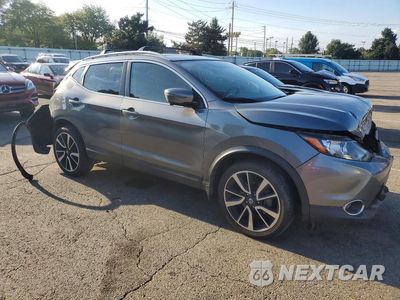 Czwarte zdjęcie samochodu z boku: 2018 NISSAN ROGUE SPORT SL VIN:JN1BJ1CRXJW207664 - miniatura