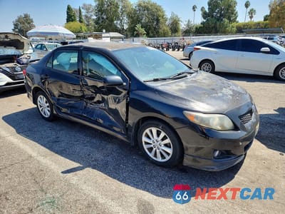 Czwarte zdjęcie samochodu z boku: 2009 TOYOTA COROLLA S VIN:1NXBU40E99Z137648 - miniatura