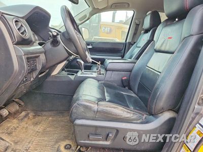 Zdjęcie 7 z 12 samochodu: 2016 TOYOTA TUNDRA TRD PRO VIN:5TFUY5F16GX552353 - miniatura