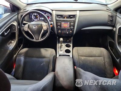Zdjęcie 8 z 13 samochodu: 2014 NISSAN ALTIMA 2.5 S VIN:1N4AL3AP8EC150569 - miniatura