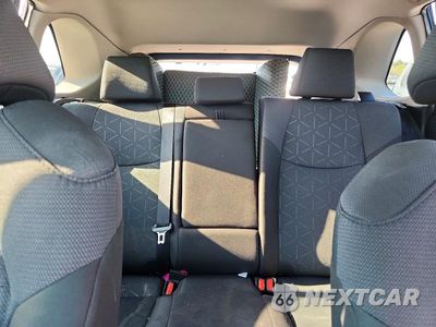 Zdjęcie 10 z 13 samochodu: 2025 TOYOTA RAV4 XLE VIN:2T3P1RFV6SW529437 - miniatura