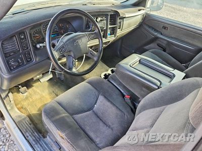 Zdjęcie 8 z 12 samochodu: 2003 CHEVROLET SILVERADO K1500 VIN:2GCEK19T231150672 - miniatura
