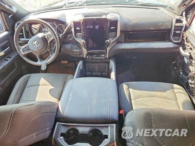 Zdjęcie 8 z 12 samochodu: 2026 RAM 2500 BIG HORN VIN:3C63R5DL9TG239817 - miniatura