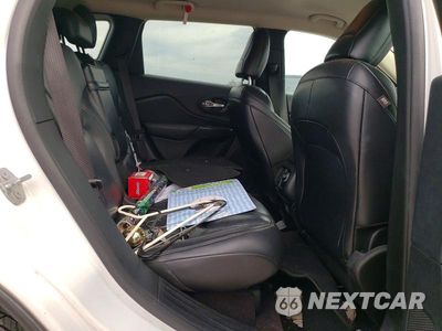 Zdjęcie 10 z 12 samochodu: 2016 JEEP CHEROKEE LIMITED VIN:1C4PJLDB5GW264282 - miniatura