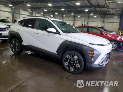 Czwarte zdjęcie samochodu z boku: 2024 HYUNDAI KONA SEL VIN:KM8HBCAB4RU100943 - miniatura
