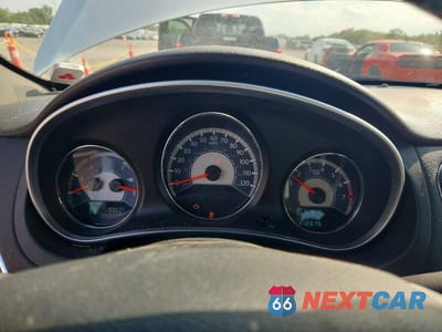 Zdjęcie 9 z 12 samochodu: 2011 CHRYSLER 200 LIMITED VIN:1C3BC2FG9BN527531 - miniatura