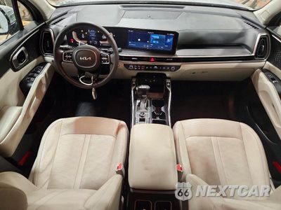 Zdjęcie 8 z 13 samochodu: 2025 KIA SORENTO S VIN:5XYRLDJC1SG312162 - miniatura