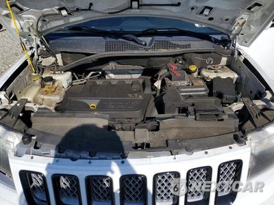 Zdjęcie 12 z 13 samochodu: 2017 JEEP COMPASS LATITUDE VIN:1C4NJCEB8HD160422 - miniatura