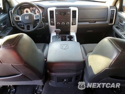 Zdjęcie 8 z 13 samochodu: 2009 DODGE RAM 1500 VIN:1D3HV13T09S810060 - miniatura
