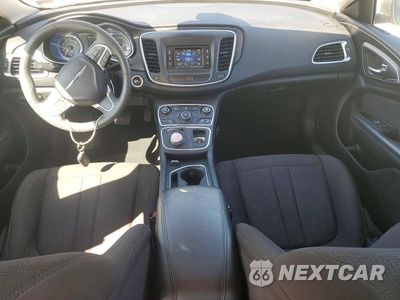 Zdjęcie 8 z 12 samochodu: 2015 CHRYSLER 200 LIMITED VIN:1C3CCCAB0FN502237 - miniatura