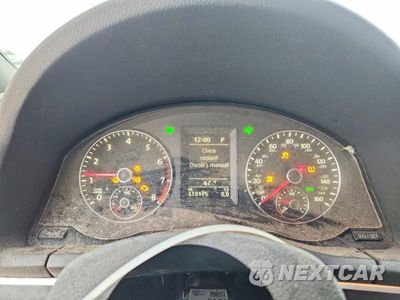 Zdjęcie 9 z 13 samochodu: 2014 VOLKSWAGEN EOS KOMFORT VIN:WVWBW8AH6EV001464 - miniatura