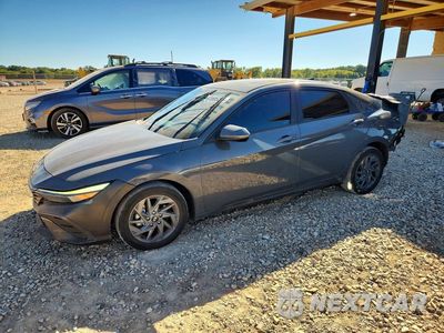 2024 HYUNDAI ELANTRA SEL KMHLM4DG9RU734038 - główne zdjęcie licytacji z USA - miniatura