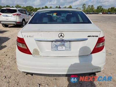 Zdjęcie 6 z 12 samochodu: 2010 MERCEDES-BENZ C 300 VIN:WDDGF5EB2AF440827 - miniatura