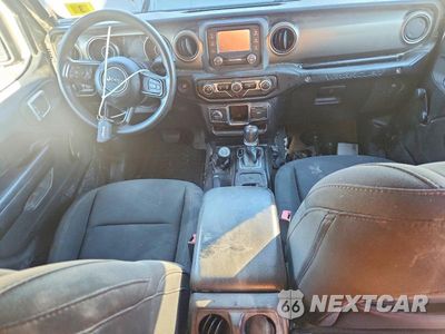 Zdjęcie 8 z 12 samochodu: 2018 JEEP WRANGLER UNLIMITED SPORT VIN:1C4HJXDN8JW250857 - miniatura