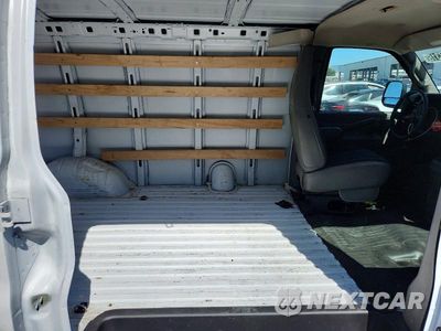 Zdjęcie 11 z 13 samochodu: 2025 GMC SAVANA G2500 VIN:1GTW7AFPXS1234319 - miniatura