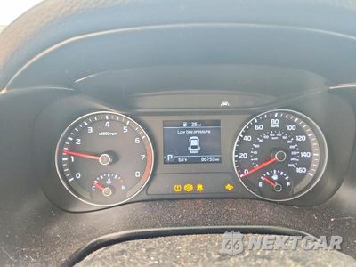 Zdjęcie 9 z 13 samochodu: 2019 KIA FORTE LXS VIN:3KPF24AD1KE098575 - miniatura