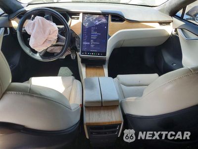 Zdjęcie 8 z 13 samochodu: 2020 TESLA MODEL S VIN:5YJSA1E45LF415098 - miniatura