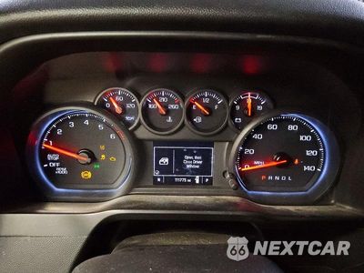 Zdjęcie 9 z 12 samochodu: 2021 CHEVROLET SILVERADO C1500 CUSTOM VIN:3GCPWBEK6MG201776 - miniatura