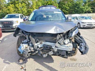 Piąte zdjęcie samochodu w środku: 2025 NISSAN ROGUE SV VIN:5N1BT3BB0SC820799 - miniatura