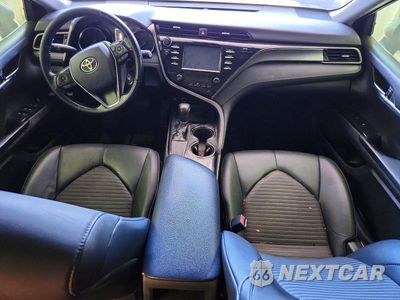 Zdjęcie 8 z 12 samochodu: 2019 TOYOTA CAMRY SE VIN:4T1B11HK8KU167134 - miniatura