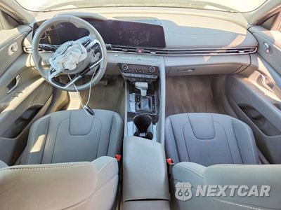 Zdjęcie 8 z 13 samochodu: 2023 HYUNDAI ELANTRA SEL VIN:KMHLS4AG6PU613037 - miniatura