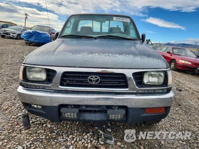 Piąte zdjęcie samochodu w środku: 1995 TOYOTA TACOMA BASE VIN:4TAUN61C5SZ061174 - miniatura