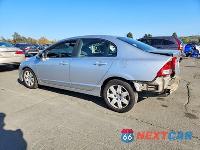 Drugie zdjęcie samochodu z przodu: 2009 HONDA CIVIC LX VIN:19XFA16559E051482 - miniatura