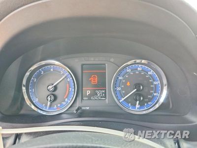 Zdjęcie 9 z 13 samochodu: 2018 TOYOTA COROLLA LE VIN:5YFBURHE2JP814725 - miniatura