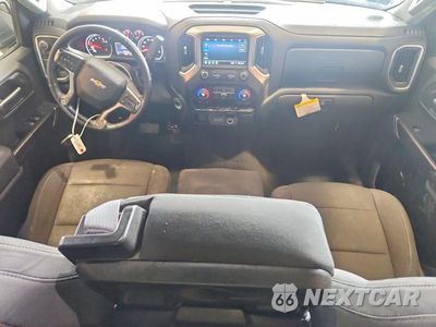 Zdjęcie 8 z 12 samochodu: 2020 CHEVROLET SILVERADO K1500 LT VIN:1GCRYDED8LZ287283 - miniatura