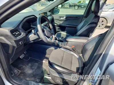 Zdjęcie 7 z 13 samochodu: 2023 FORD ESCAPE ST LINE VIN:1FMCU0MN4PUA38322 - miniatura