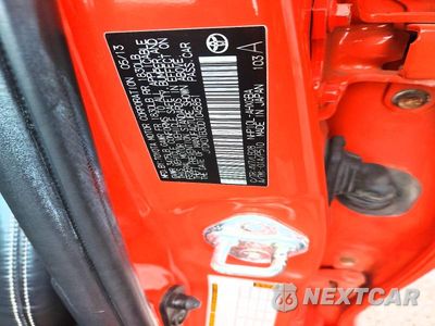 Zdjęcie 12 z 12 samochodu: 2013 TOYOTA PRIUS C FOUR VIN:JTDKDTB30D1045851 - miniatura