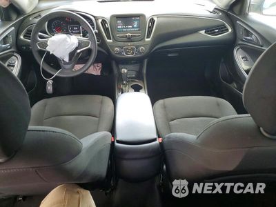 Zdjęcie 8 z 13 samochodu: 2018 CHEVROLET MALIBU LS VIN:1G1ZB5ST1JF292223 - miniatura