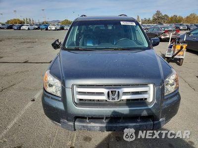 Piąte zdjęcie samochodu w środku: 2006 HONDA PILOT EX VIN:2HKYF18676H531532 - miniatura