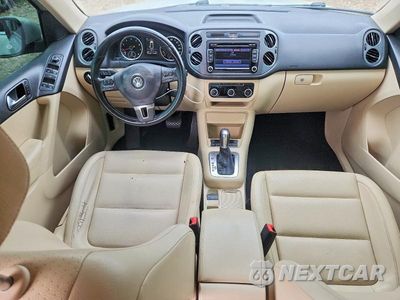 Zdjęcie 8 z 13 samochodu: 2012 VOLKSWAGEN TIGUAN S VIN:WVGAV7AX4CW511217 - miniatura