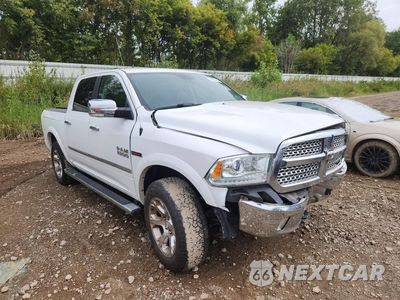 Czwarte zdjęcie samochodu z boku: 2015 RAM 1500 LARAMIE VIN:1C6RR7NMXFS615631 - miniatura