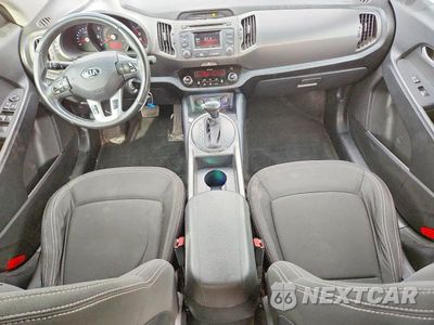 Zdjęcie 8 z 12 samochodu: 2013 KIA SPORTAGE EX VIN:KNDPC3A29D7365300 - miniatura