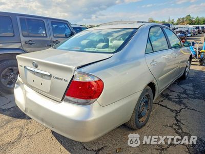Trzecie zdjęcie samochodu z tyłu: 2005 TOYOTA CAMRY LE VIN:4T1BE30K65U622384 - miniatura