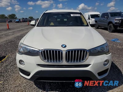 Piąte zdjęcie samochodu w środku: 2016 BMW X3 XDRIVE28I VIN:5UXWX9C5XG0D92692 - miniatura