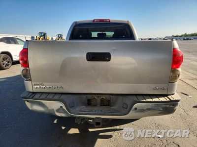 Zdjęcie 6 z 13 samochodu: 2007 TOYOTA TUNDRA LIMITED VIN:5TFDV58137X027708 - miniatura