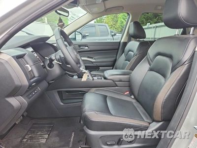 Zdjęcie 7 z 14 samochodu: 2024 NISSAN PATHFINDER SL VIN:5N1DR3CC7RC224193 - miniatura