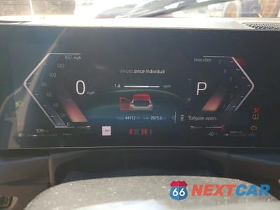 Zdjęcie 9 z 12 samochodu: 2024 BMW 330XI VIN:3MW89FF00R8E85193 - miniatura