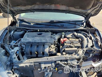Zdjęcie 11 z 12 samochodu: 2018 NISSAN SENTRA S VIN:3N1AB7AP8JY335312 - miniatura