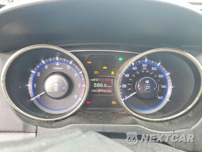 Zdjęcie 9 z 12 samochodu: 2011 HYUNDAI SONATA GLS VIN:5NPEB4AC6BH243317 - miniatura