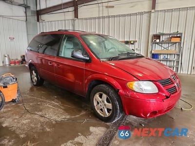 Czwarte zdjęcie samochodu z boku: 2007 DODGE GRAND CARAVAN SXT VIN:2D4GP44L37R219558 - miniatura