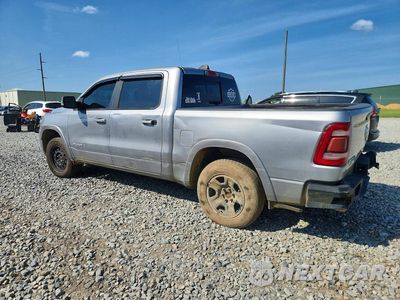 Drugie zdjęcie samochodu z przodu: 2019 RAM 1500 LARAMIE VIN:1C6SRFJT6KN807906 - miniatura