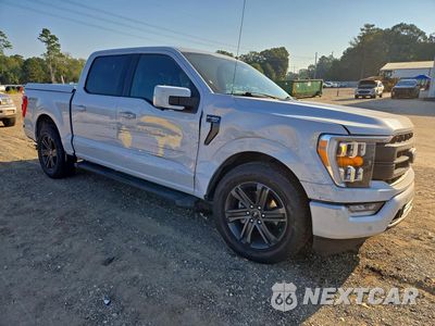 Czwarte zdjęcie samochodu z boku: 2021 FORD F150 SUPERCREW VIN:1FTEW1C50MKD89122 - miniatura