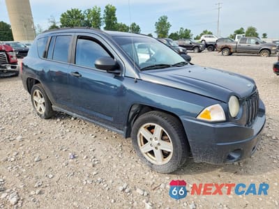 Czwarte zdjęcie samochodu z boku: 2007 JEEP COMPASS VIN:1J8FT47W27D216043 - miniatura