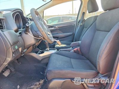 Zdjęcie 7 z 14 samochodu: 2015 HONDA FIT EX VIN:3HGGK5H85FM716822 - miniatura